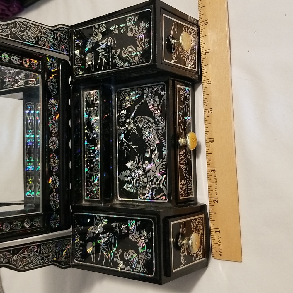 Vintage Black Jewelry Organizer with Iridescent shimmer - Picture 16 of 16